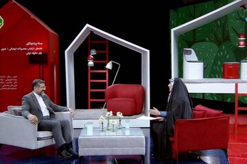 وزیر فرهنگ و ارشاد اسلامی : فیلم بی بدن را دیده ام / و اما فیلم پیشنهادی او